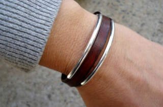 8 Types of Silver Bracelets for Women