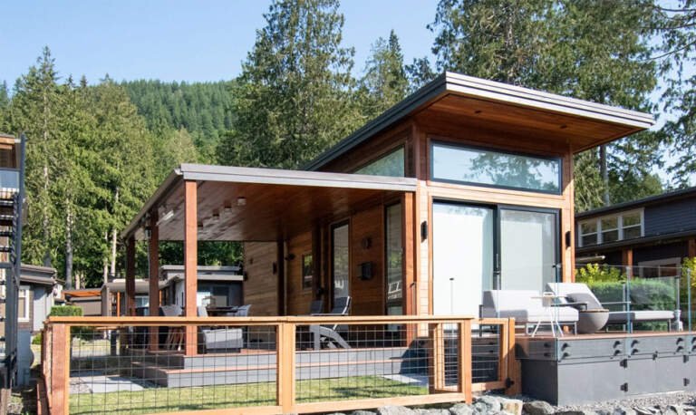 Maximizing Small Spaces: Window and Door Solutions for Tiny Homes