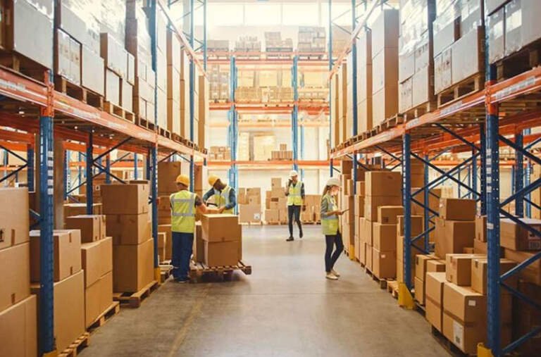 5 Ways to Boost Warehouse Efficiency with Simple Attachments