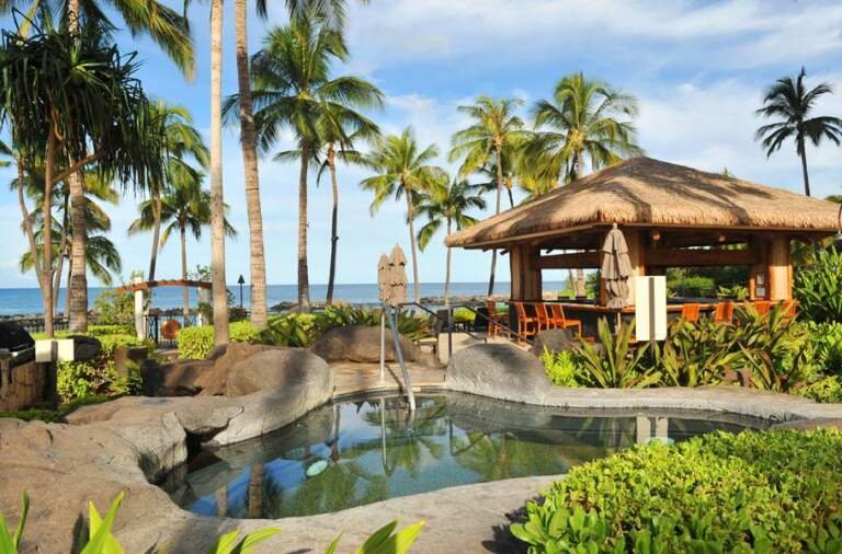 Honeymooning at Ko Olina Beach Villas: Romance and Relaxation in Paradise