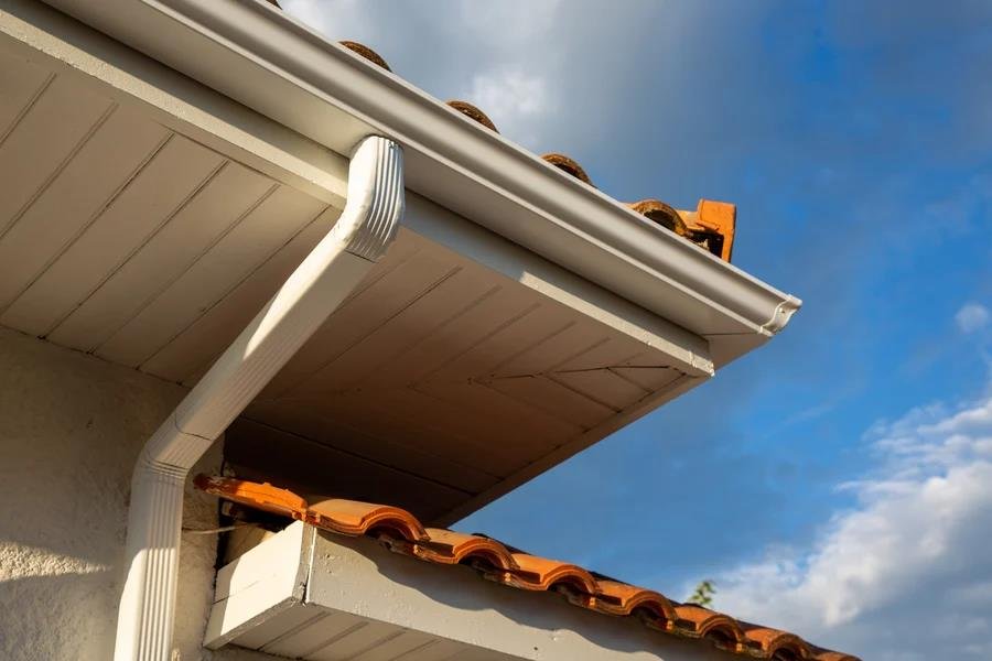 Rain Gutter Installation 101 2