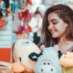 Soft Plush Companions: How to Choose Thoughtful Gifts for Kids of All Ages