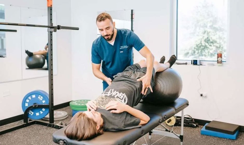 Benefit from Expert Physical Therapy in Dallas for Sports-Related Injury Recovery