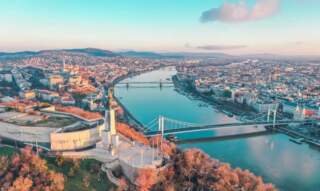 Moving to Hungary: Digital Nomad or Business Residence — What to Choose?