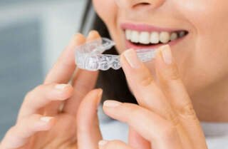 Braces vs Invisalign: Understanding the Pros and Cons