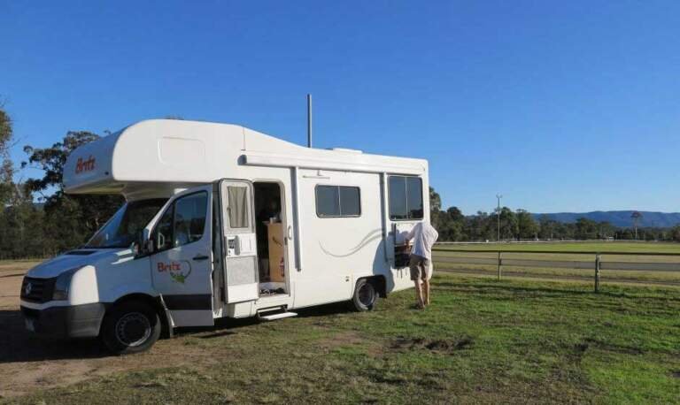 See Australia in a Luxury Campervan – A Basic Guide