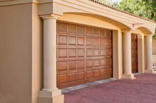 The Ultimate Guide to Hiring Garage Door Replacement Experts