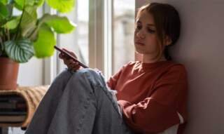 What Are the First Signs of Depression You Shouldn’t Ignore?