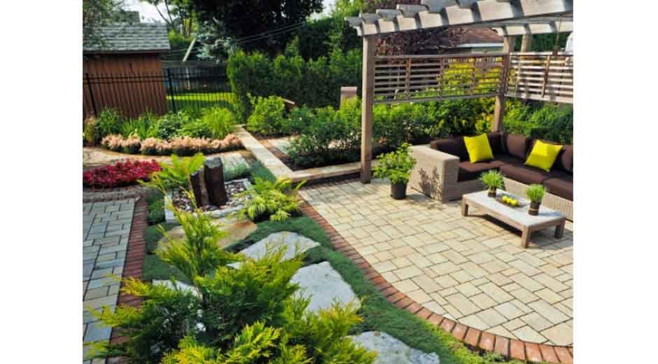 Flagstone Patios Crafted by a Master Stone Mason
