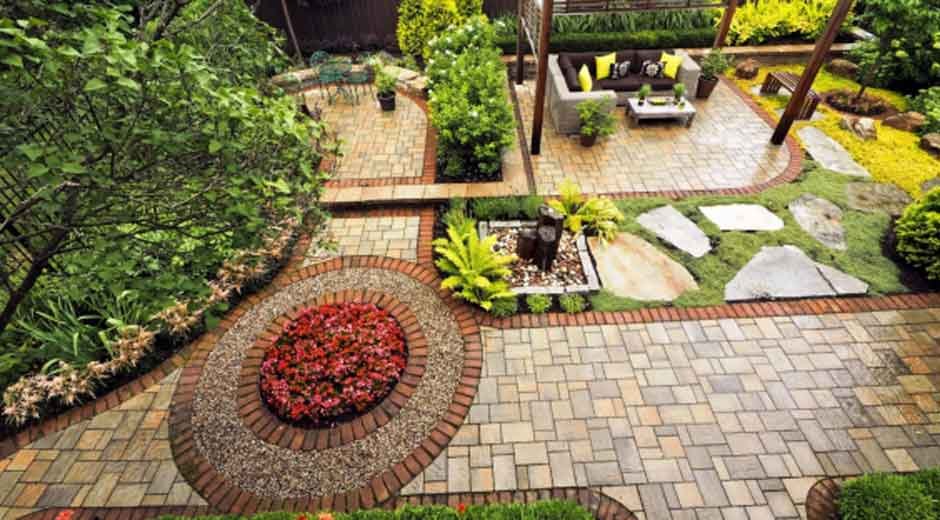 Flagstone Patios Crafted by a Master Stone Mason
