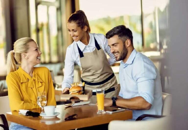 How to Balance Speed and Quality During High-Volume Restaurant Service