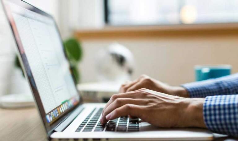 The Benefits of Using Online Fax Services for Small Businesses