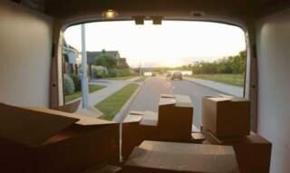 10 Smart Ways to Make Your International Move Less Stressful