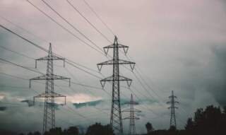 How to Find the Best Commercial Electricity Deals in 2025