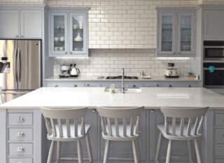 How to Use Subway Tiles for a Timeless Kitchen Look
