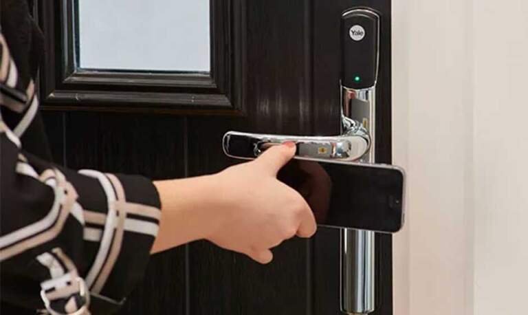 Keyless Ways To Unlock Your uPVC Door When You’re Locked Out