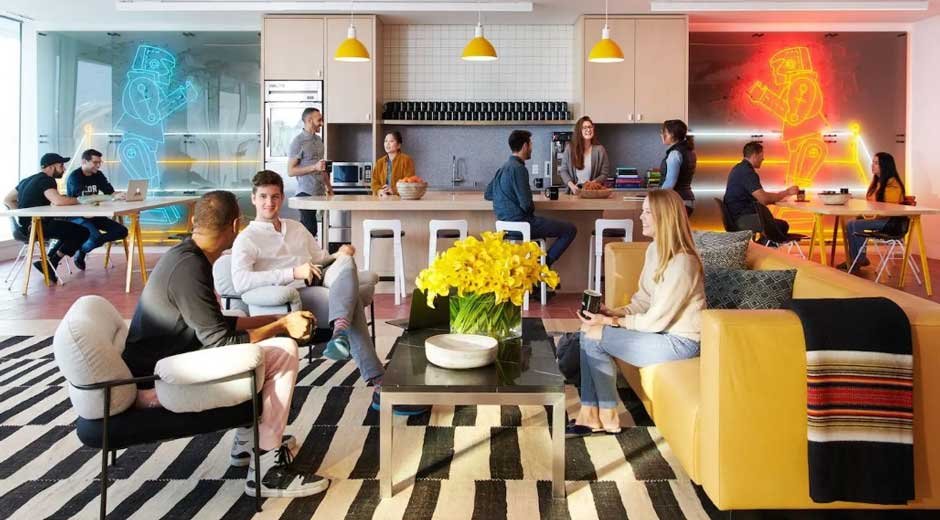 Zoning Your Office Lounge: Creating Spaces for Collaboration and Relaxation